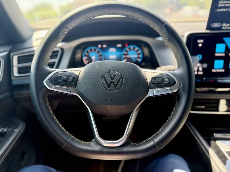 2024 Volkswagen Atlas Cross Sport 2.0T SE w/Technology