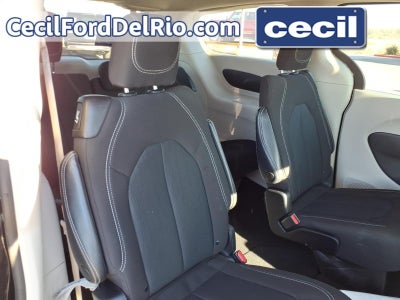 2023 Chrysler Voyager (fleet-only) LX