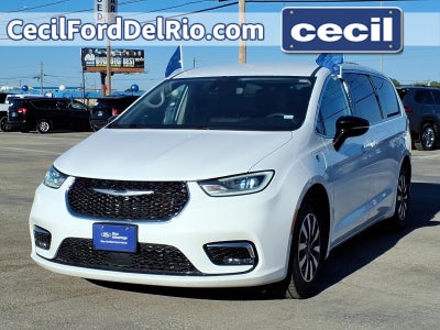 2024 Chrysler Pacifica Hybrid Select