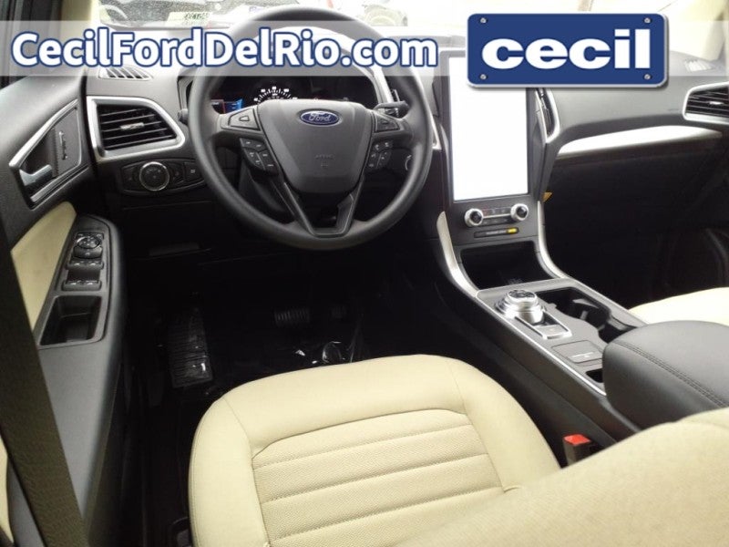 2024 Ford Edge SE