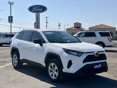 2022 Toyota RAV4 LE