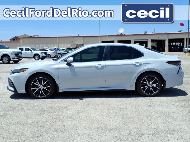 2024 Toyota Camry SE Nightshade