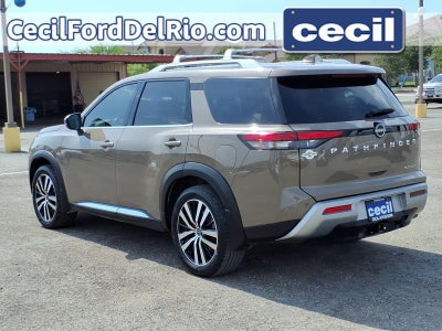 2023 Nissan Pathfinder Platinum
