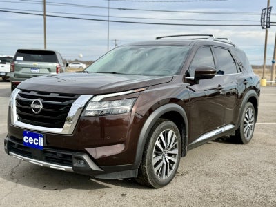 2022 Nissan Pathfinder Platinum
