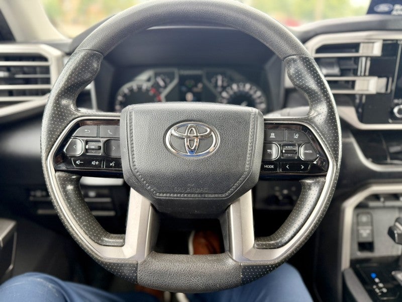 2022 Toyota Tundra 2WD SR5