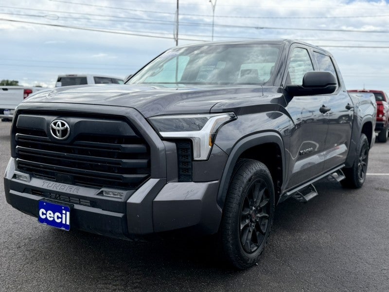 2022 Toyota Tundra 2WD SR5