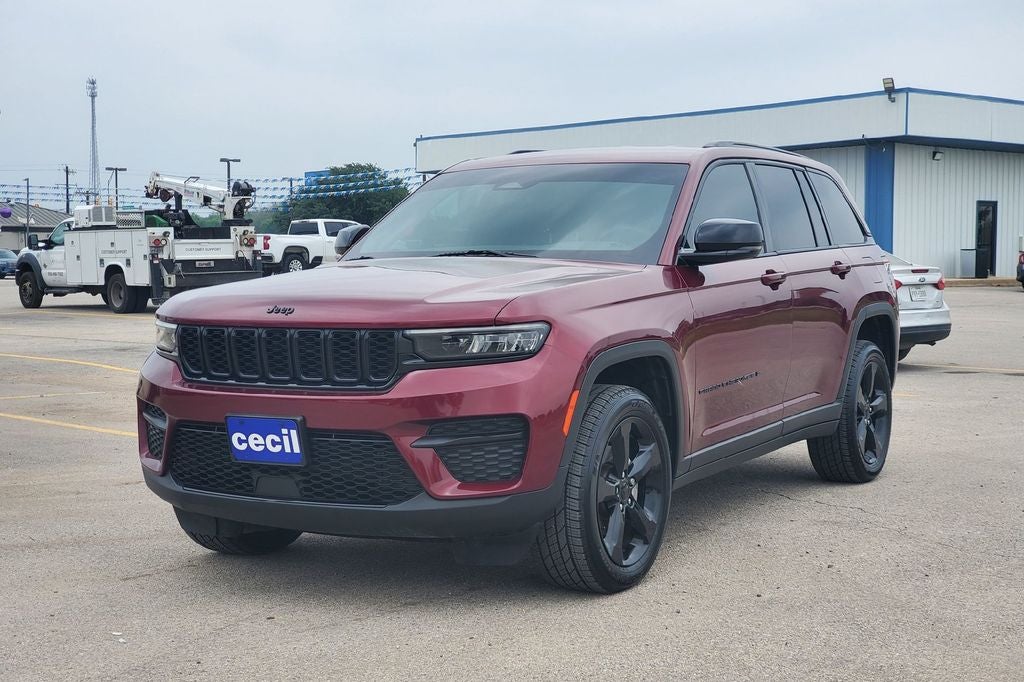2023 Jeep Grand Cherokee Altitude