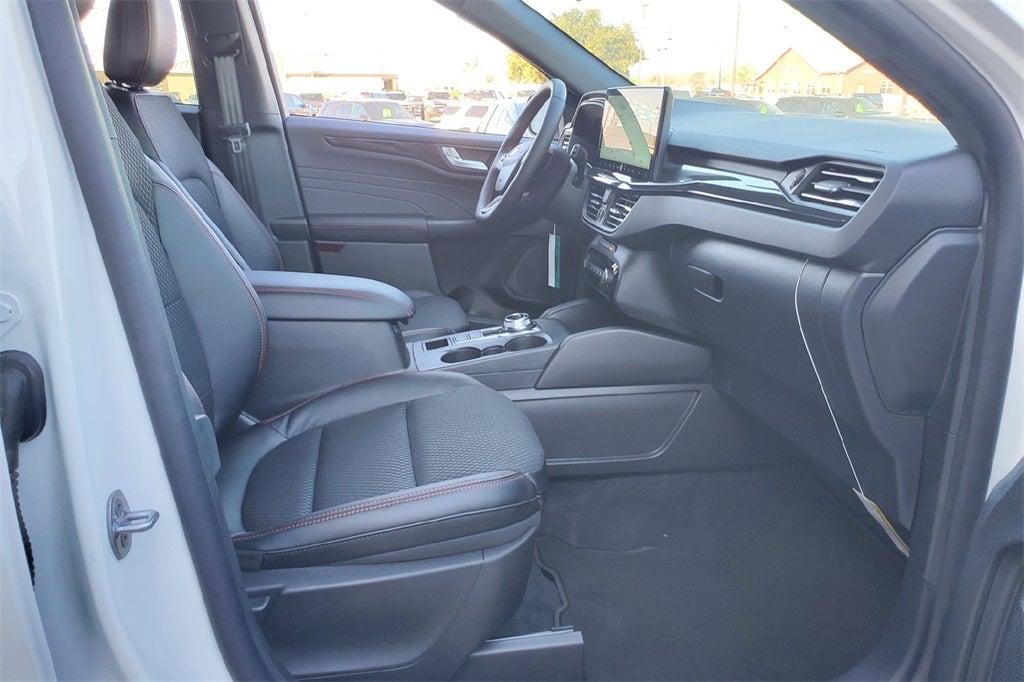 2026 Ford Escape Hybrid ST-Line Select