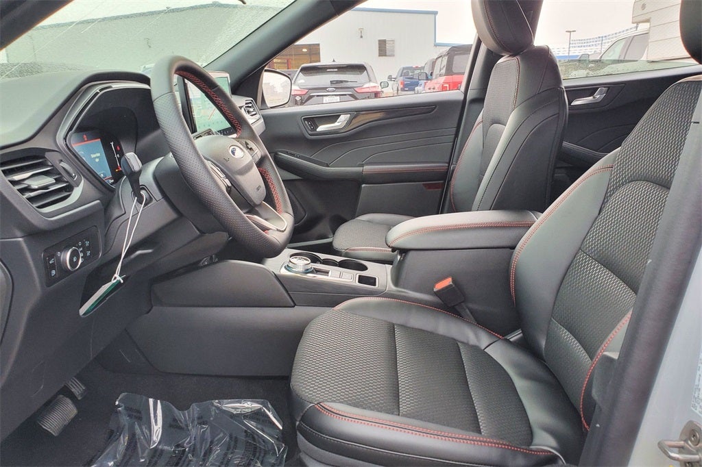 2026 Ford Escape Hybrid ST-Line Select