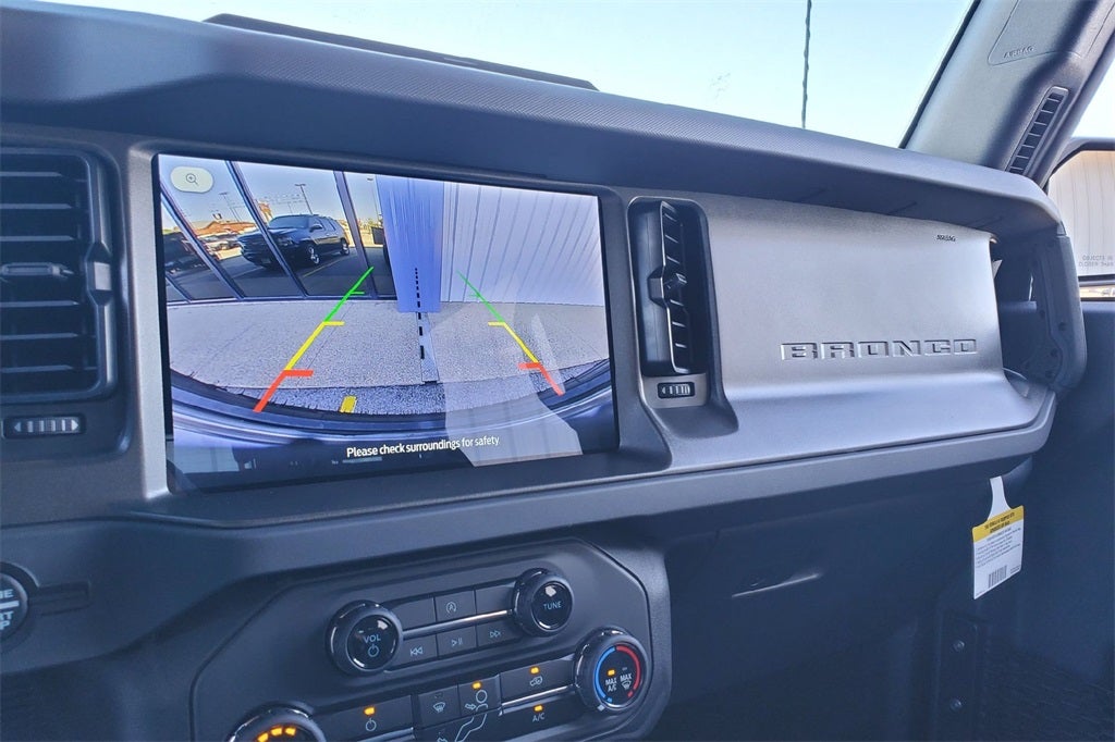 2025 Ford Bronco Base