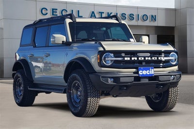 2025 Ford Bronco Outer Banks