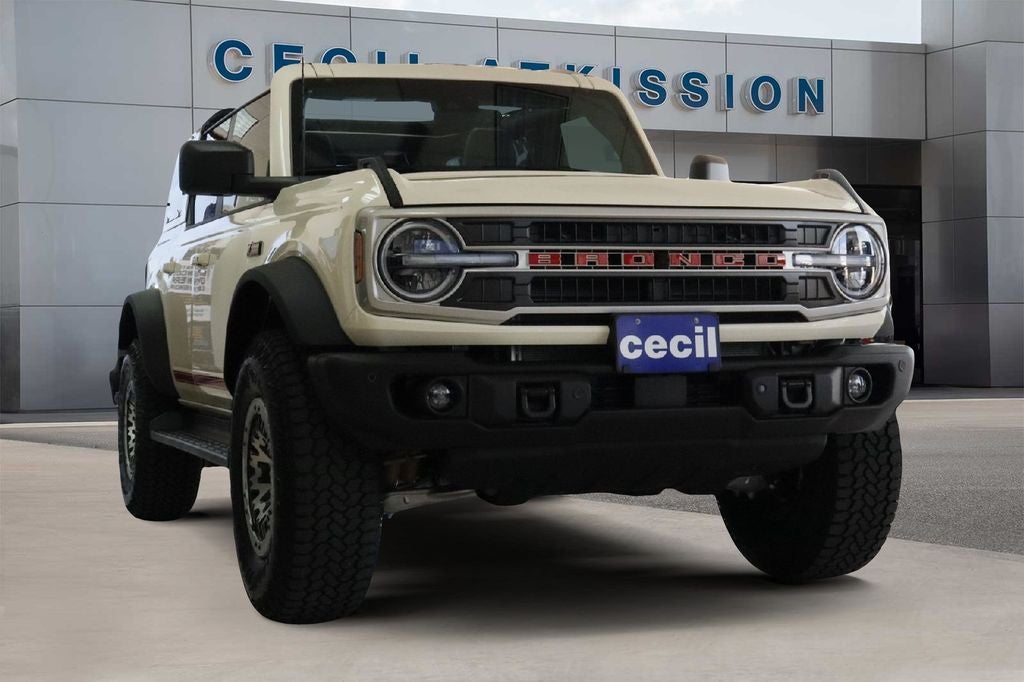 2026 Ford Bronco Outer Banks 4x4's photo