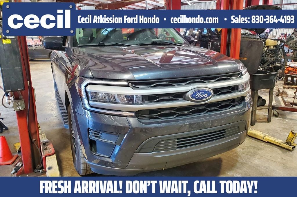 2024 Ford Expedition XLT MAX's photo