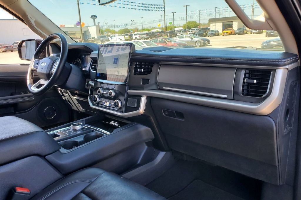 2024 Ford Expedition Max XLT