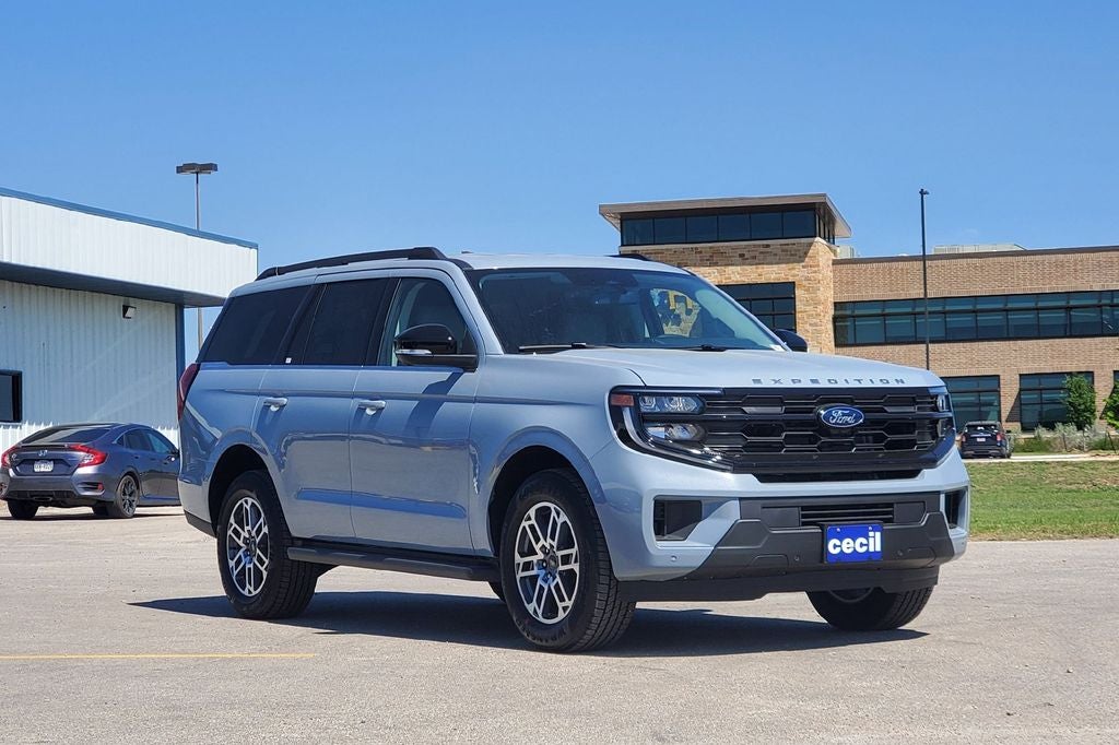 2026 Ford Expedition Active