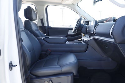 2027 Ford Expedition Active