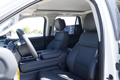 2027 Ford Expedition Active