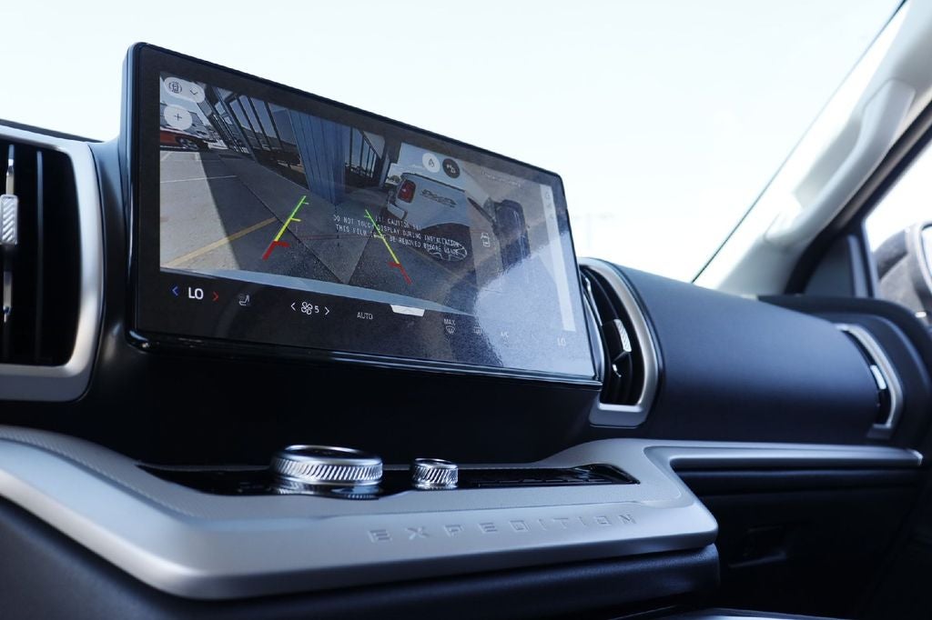 2027 Ford Expedition Active