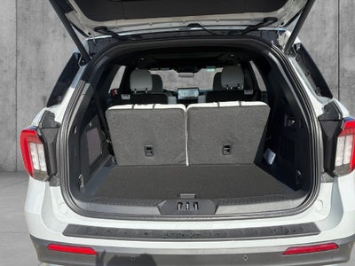 2027 Ford Explorer Platinum
