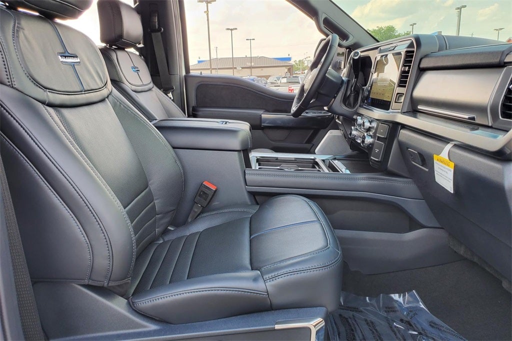 2025 Ford F-250SD Platinum