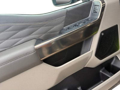 2027 Ford F-250SD Platinum