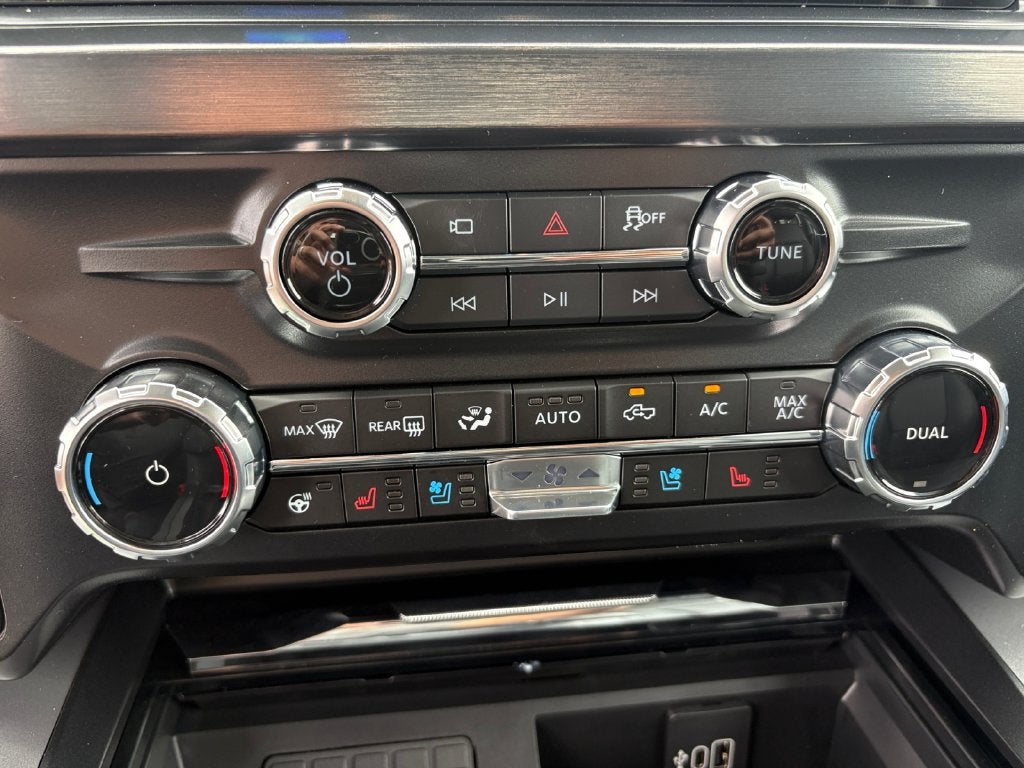 2027 Ford F-250SD Lariat