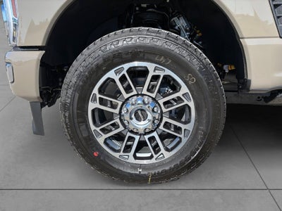 2027 Ford F-250SD Platinum