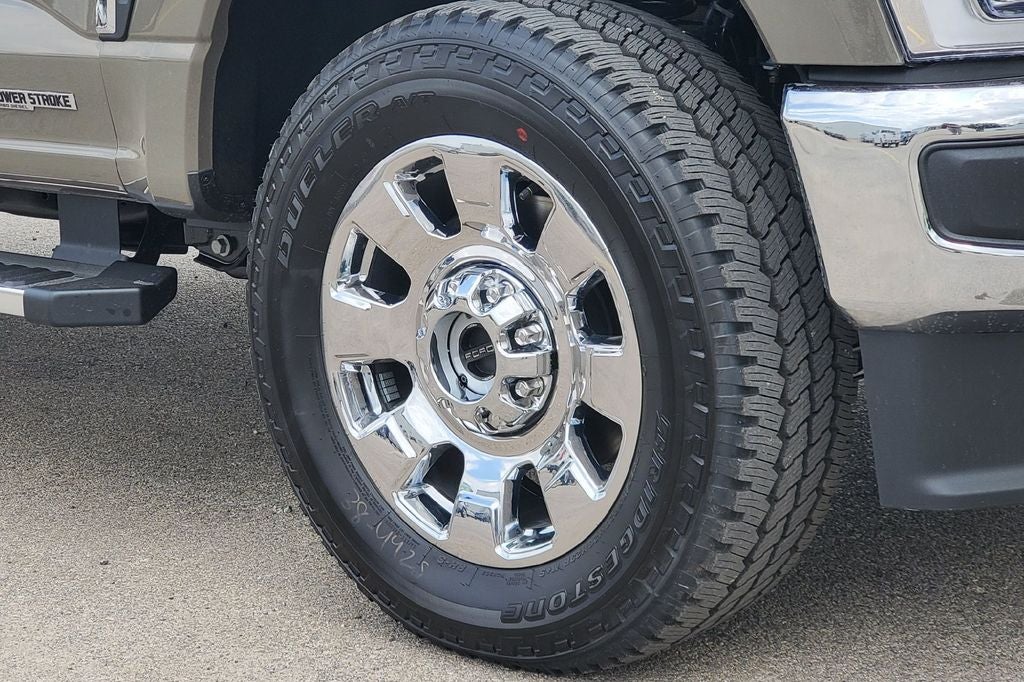 2026 Ford F-350SD Lariat