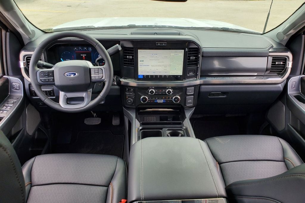 2026 Ford F-350SD Lariat DRW