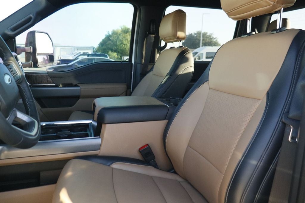 2024 Ford F-350SD Lariat DRW