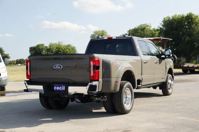 2026 Ford F-350SD Lariat DRW