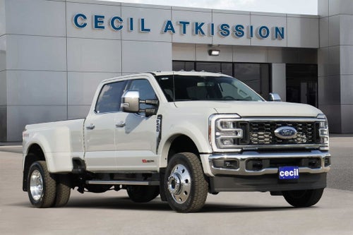 2026 Ford F-450SD Lariat DRW