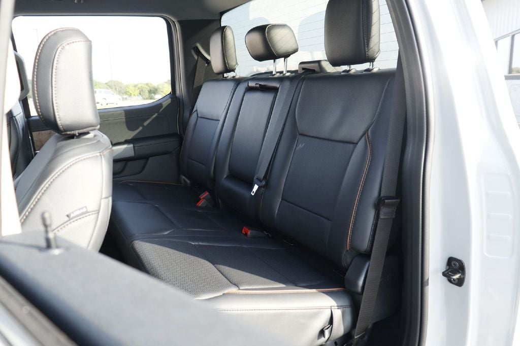 2026 Ford F-450SD Lariat DRW