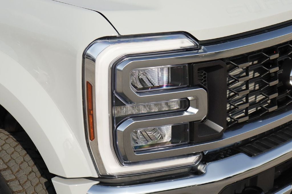2026 Ford F-450SD Lariat DRW