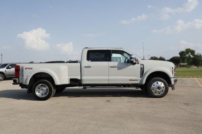 2026 Ford F-450SD Lariat DRW