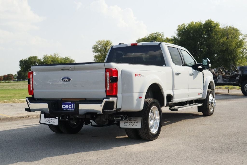 2026 Ford F-450SD Lariat DRW