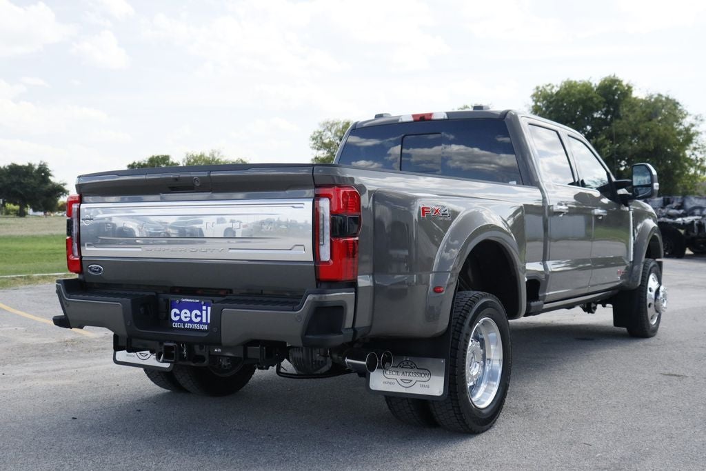 2026 Ford F-450SD Platinum DRW