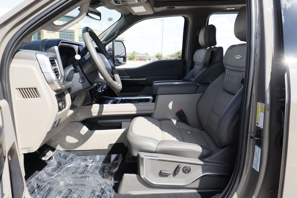 2026 Ford F-450SD Platinum DRW