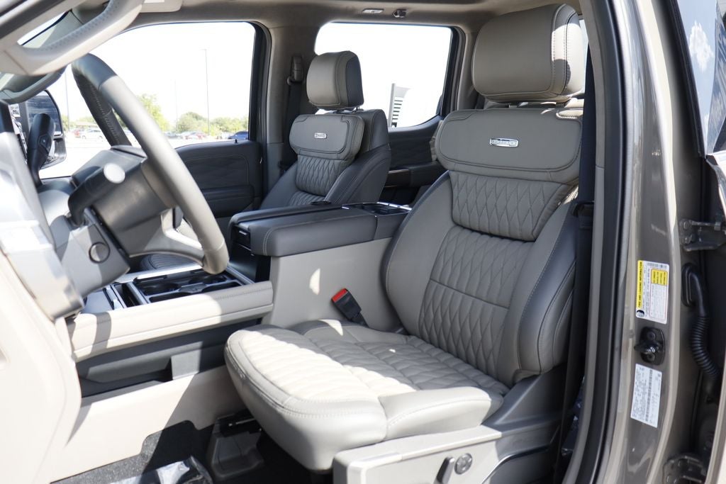 2026 Ford F-450SD Platinum DRW