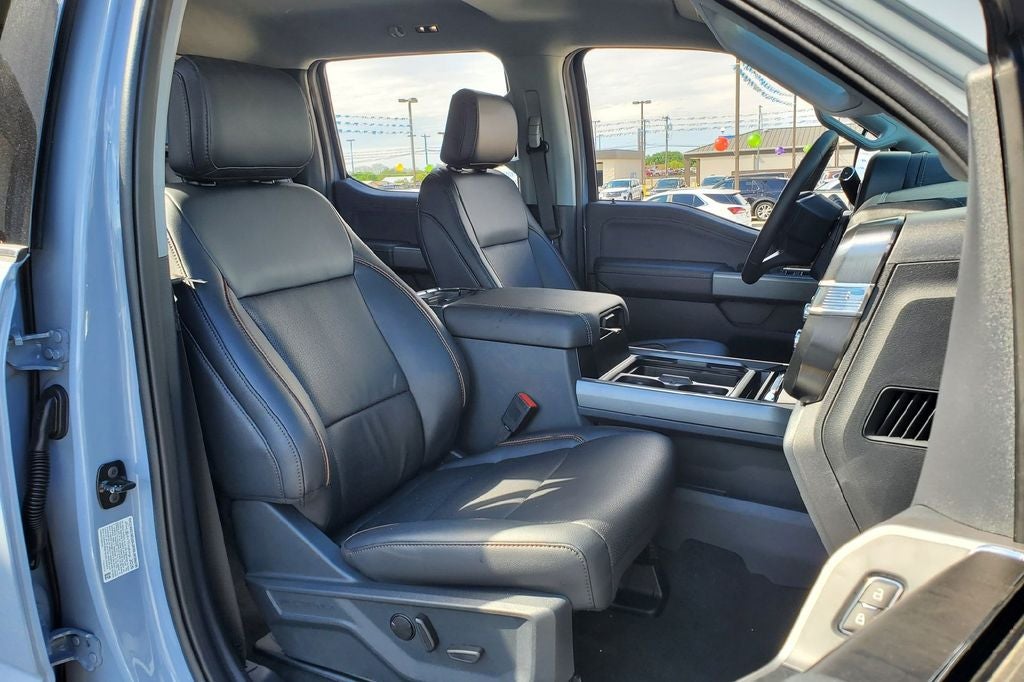 2026 Ford F-450SD Lariat DRW