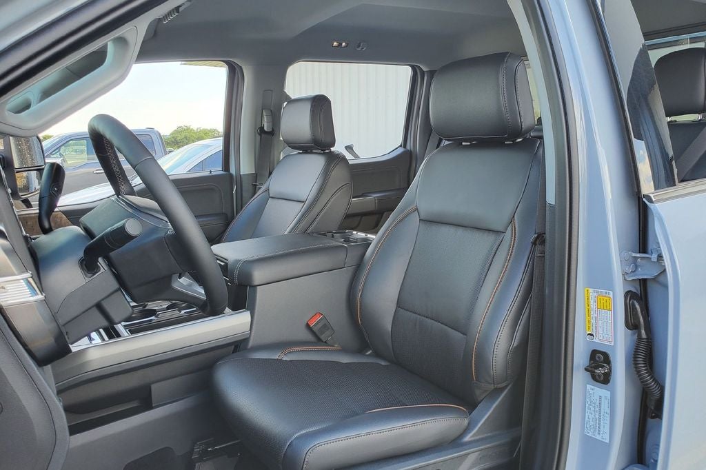 2026 Ford F-450SD Lariat DRW