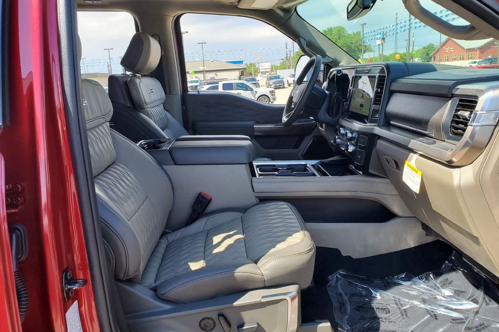 2026 Ford F-450SD Platinum DRW