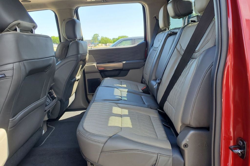 2026 Ford F-450SD Platinum DRW