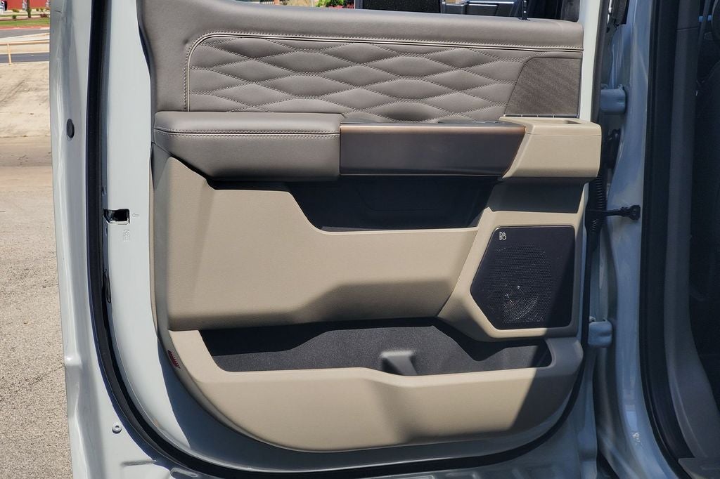 2026 Ford F-450SD Platinum DRW
