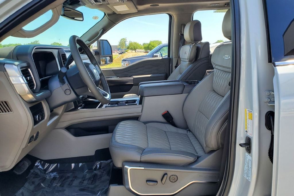 2026 Ford F-450SD Platinum DRW