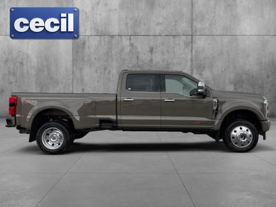2027 Ford F-450SD Platinum DRW