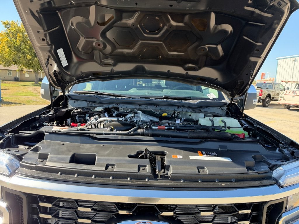 2027 Ford F-450SD DRW