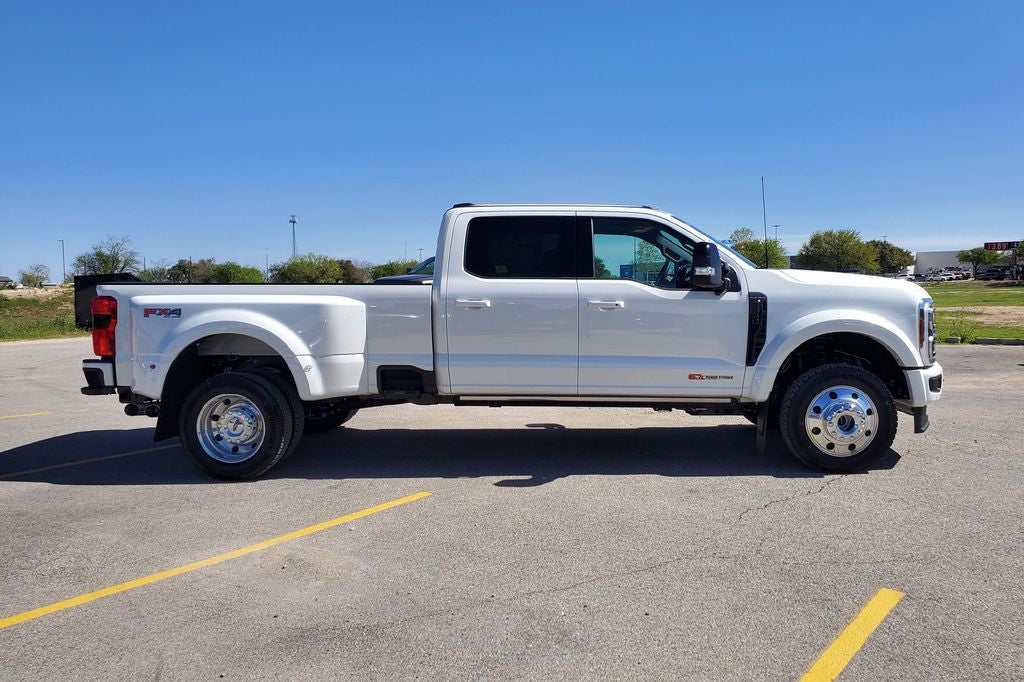 2026 Ford F-450SD DRW