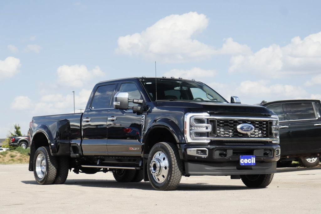 2026 Ford F-450SD Platinum DRW