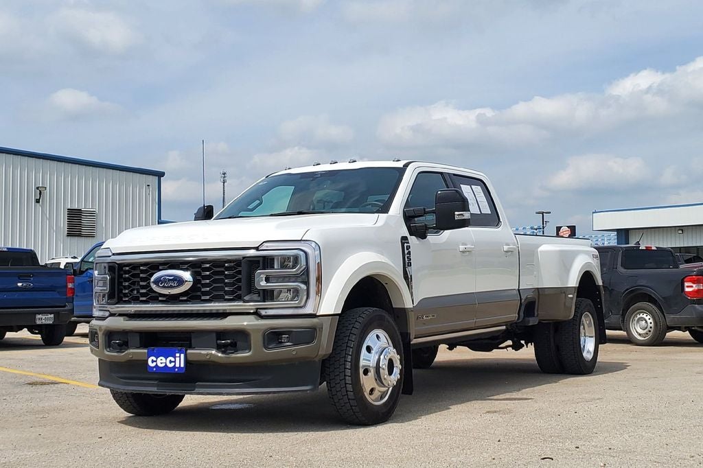 2026 Ford F-450SD Platinum DRW
